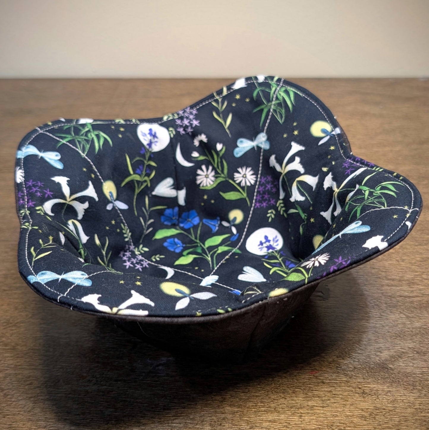 Midnight Lilies- Bowl Cozy