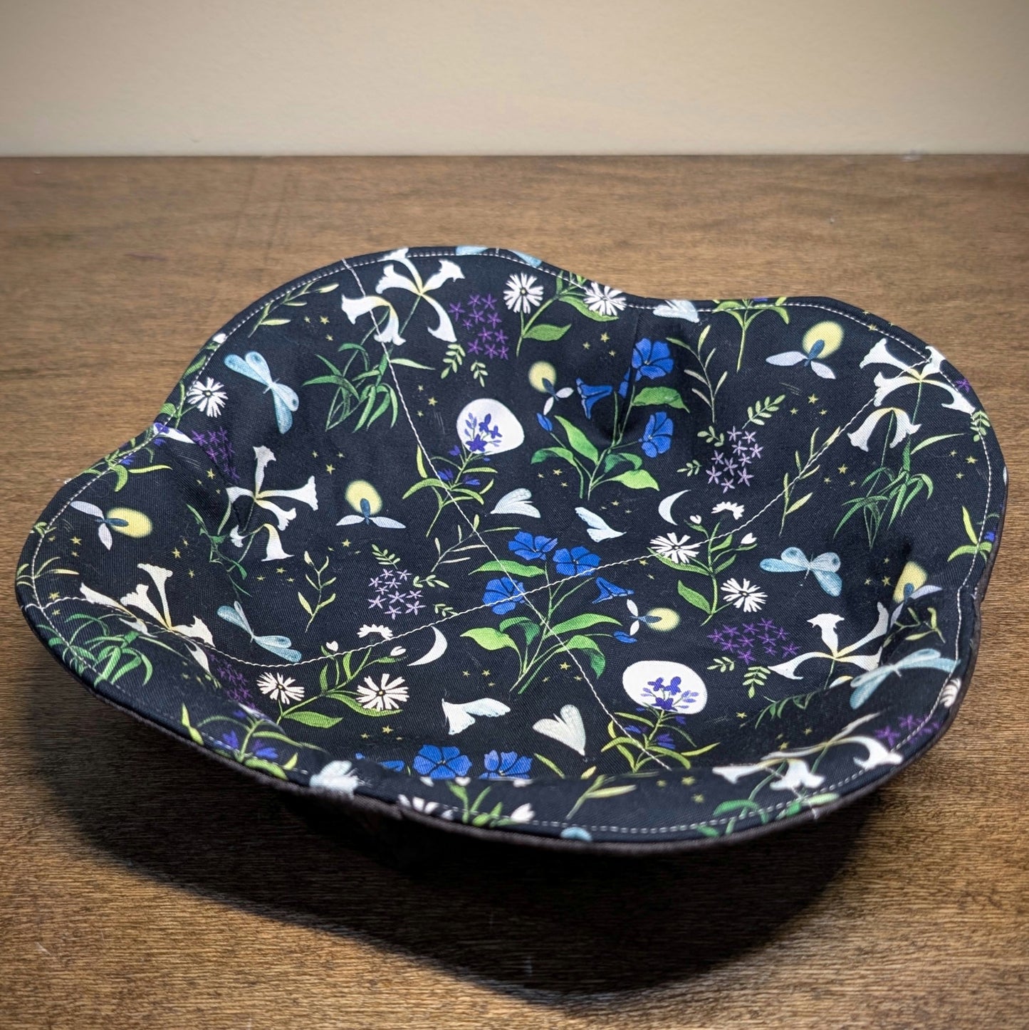 Midnight Lilies - Small Plate Cozy