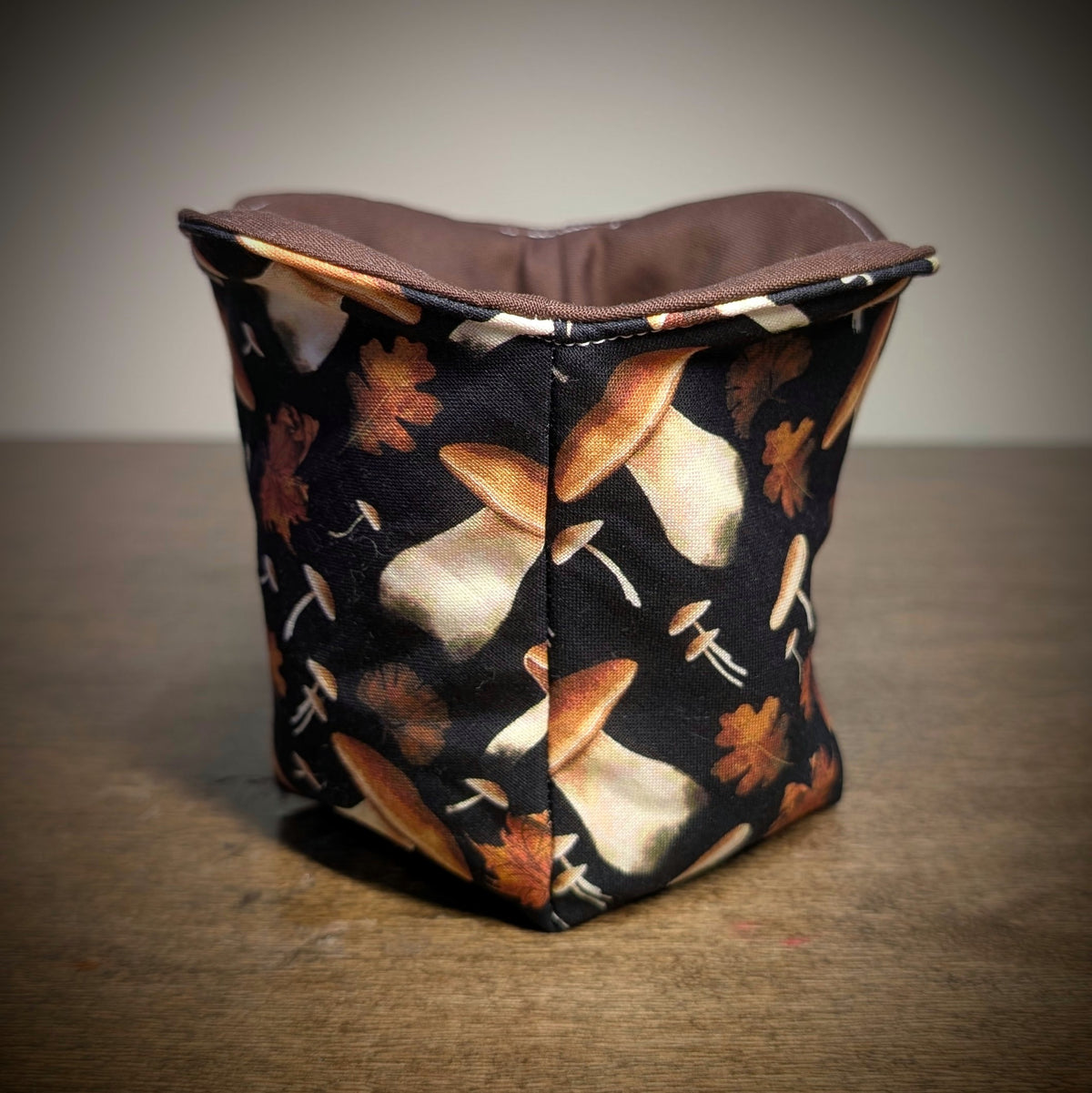 Mushrooms - Ice Cream/Gelato Pint Cozy