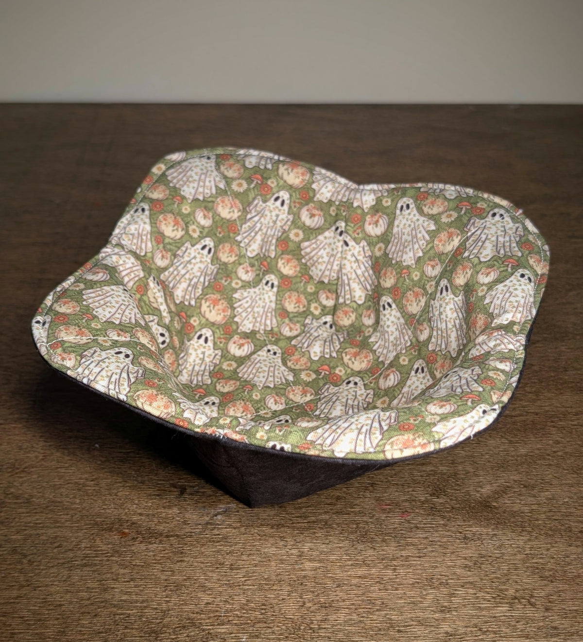 Floral Ghosts on black - Bowl Cozy