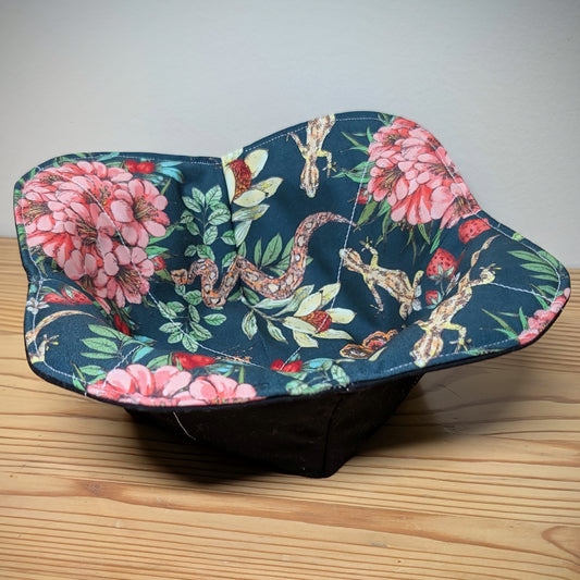 Floral Reptile - Bowl Cozy