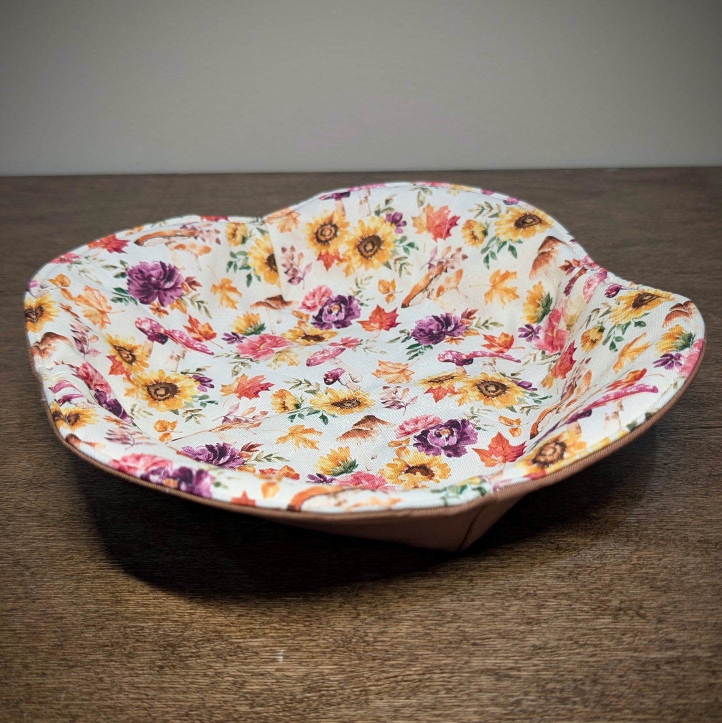 Mushrooms & Flowers - Small Plate Cozy