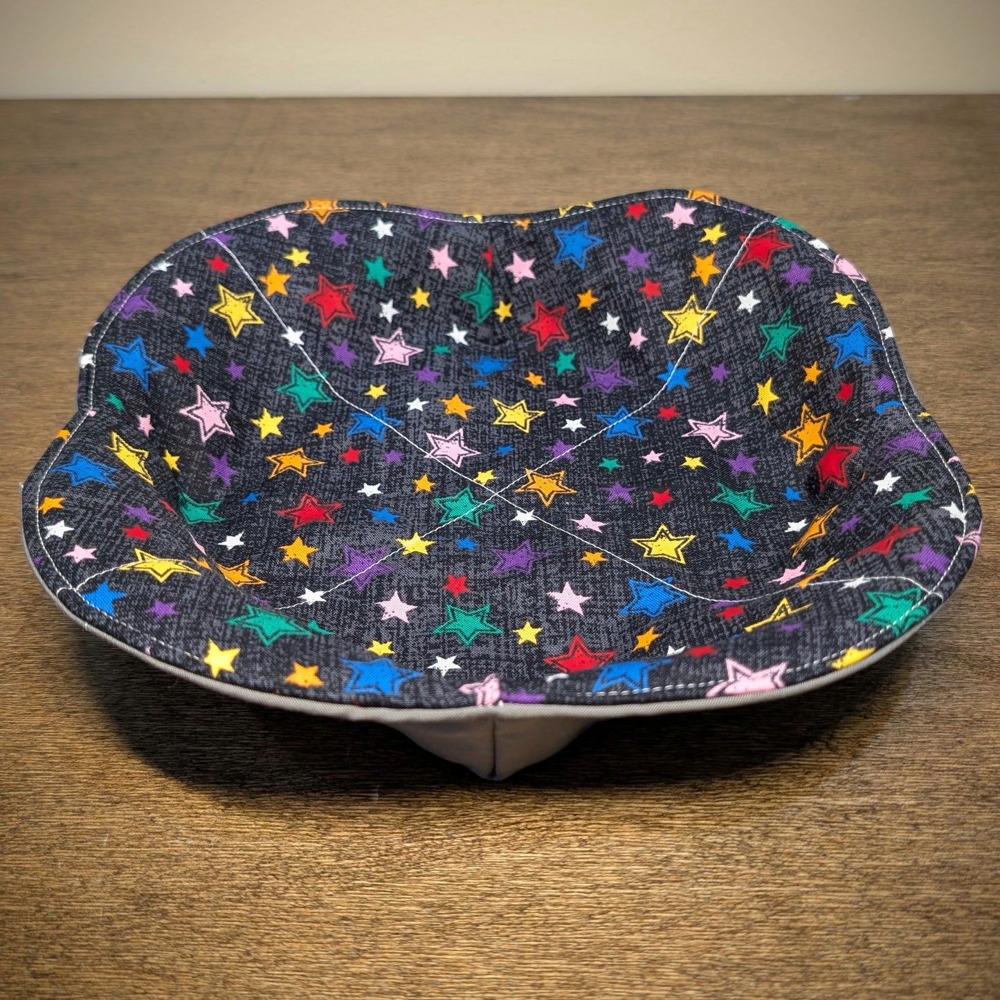 Stars on Gray - Small Plate Cozy