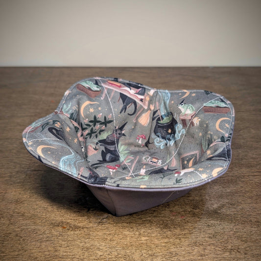 Magical Black cats on grey - Bowl Cozy