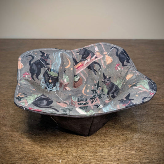 Magical Black cats on black - Bowl Cozy
