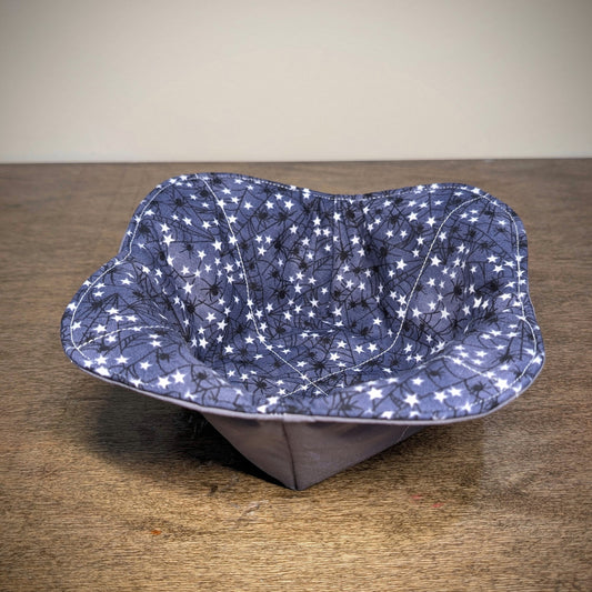 Spiderweb with White Stars - Bowl Cozy