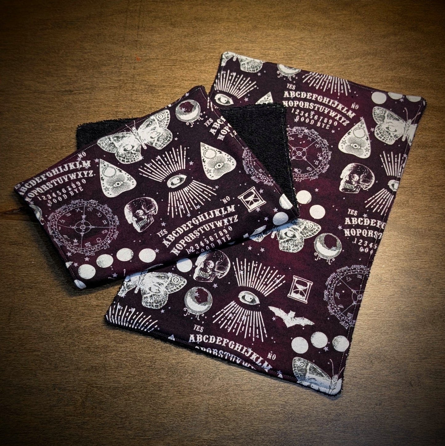 Quija - Burp Cloth