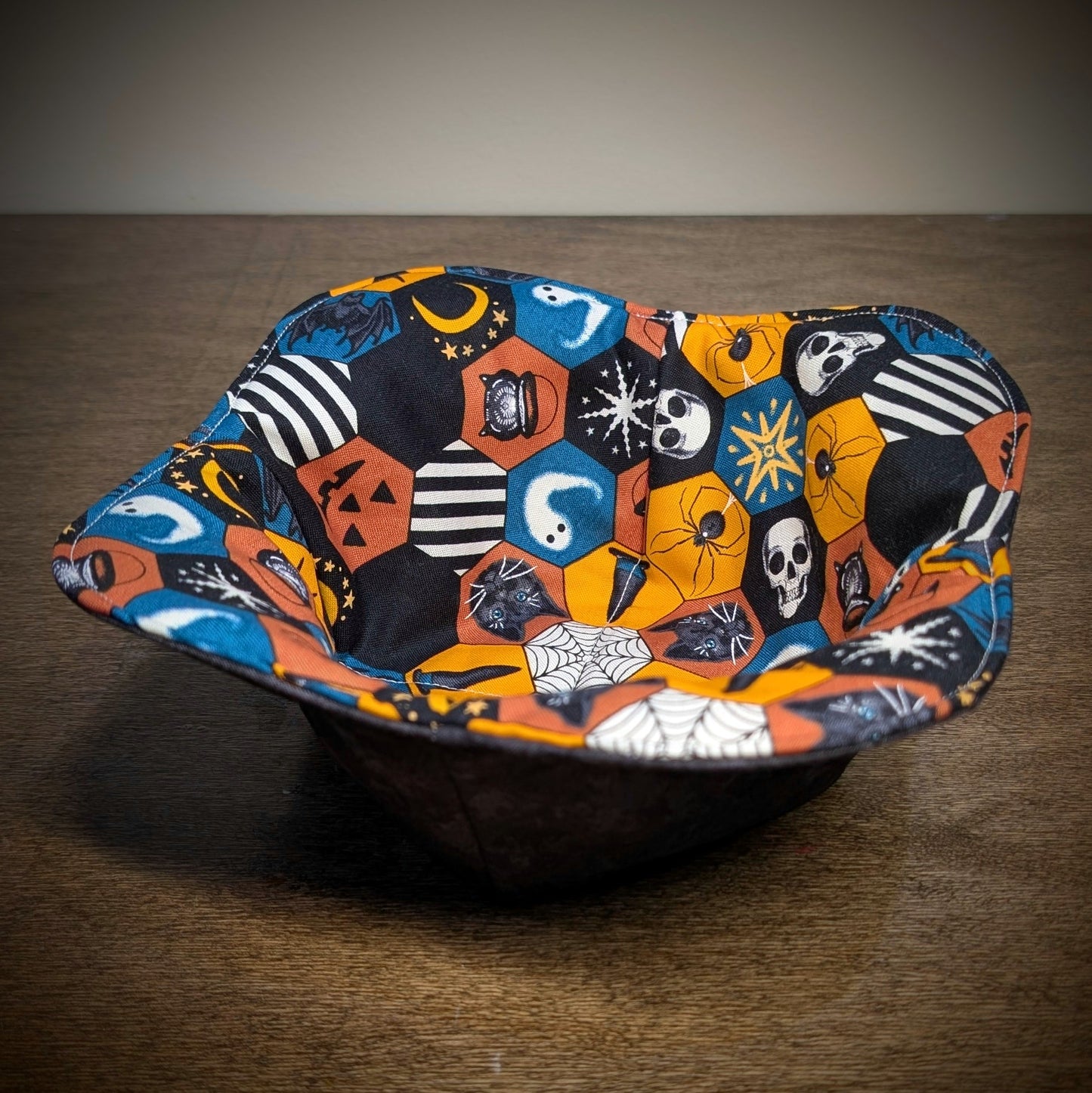 Spooky Hexagons on Black - Bowl Cozy