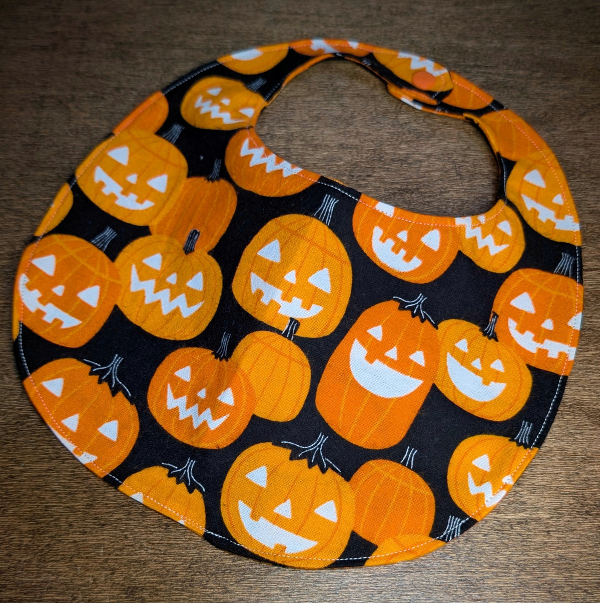 Jack-o-lanterns on Black - Baby Bib (*Glows in the Dark*)