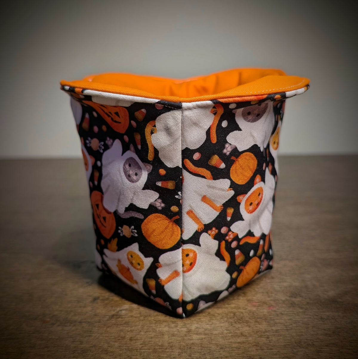Ghost Cats - Ice Cream/Gelato Pint Cozy
